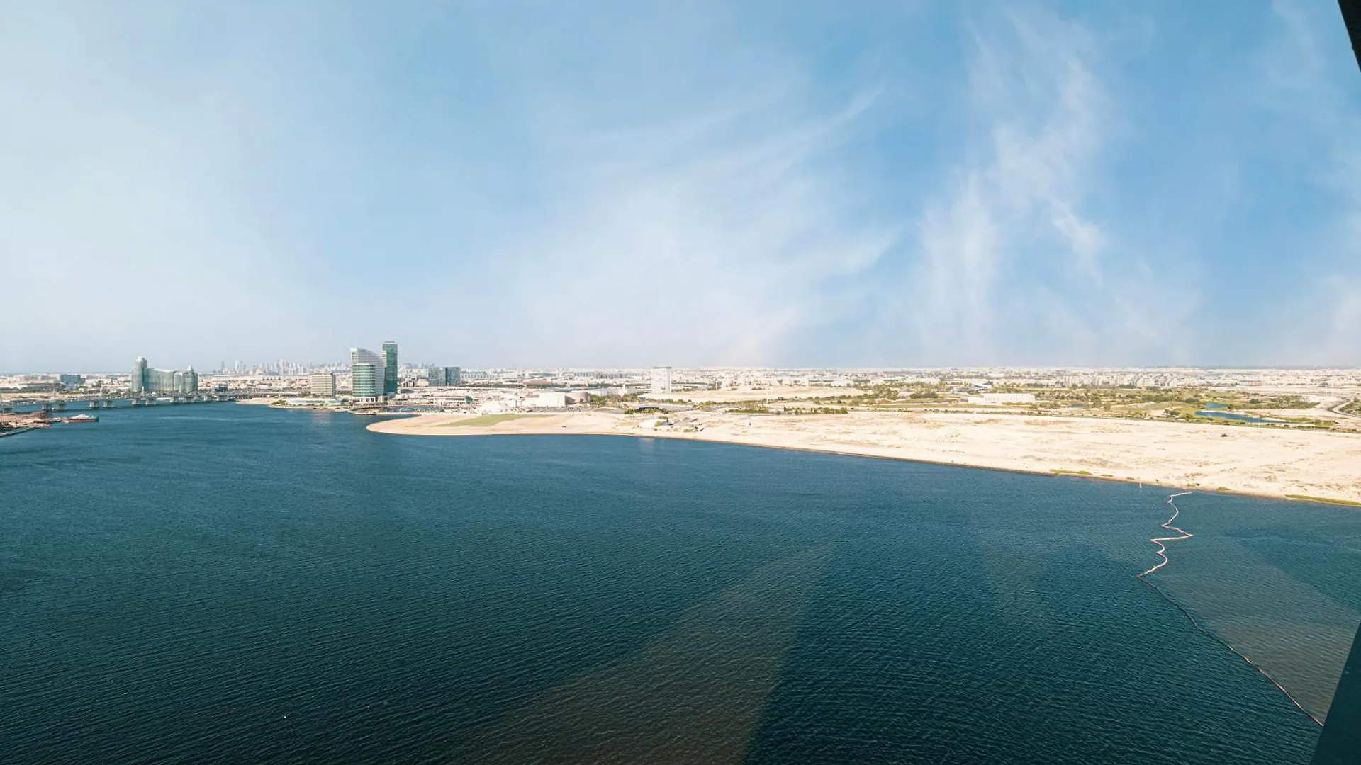 Apartment Luxury 2-Bedroom Apt With Spectacular Sea Views Dubai