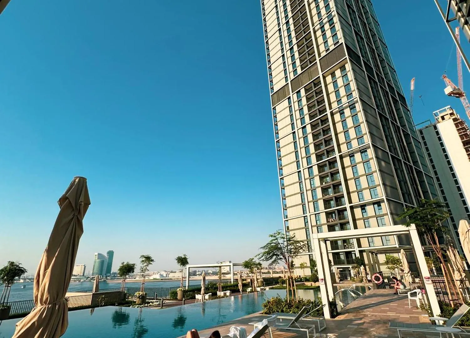 Apartment Luxury 2-Bedroom Apt With Spectacular Sea Views Dubai