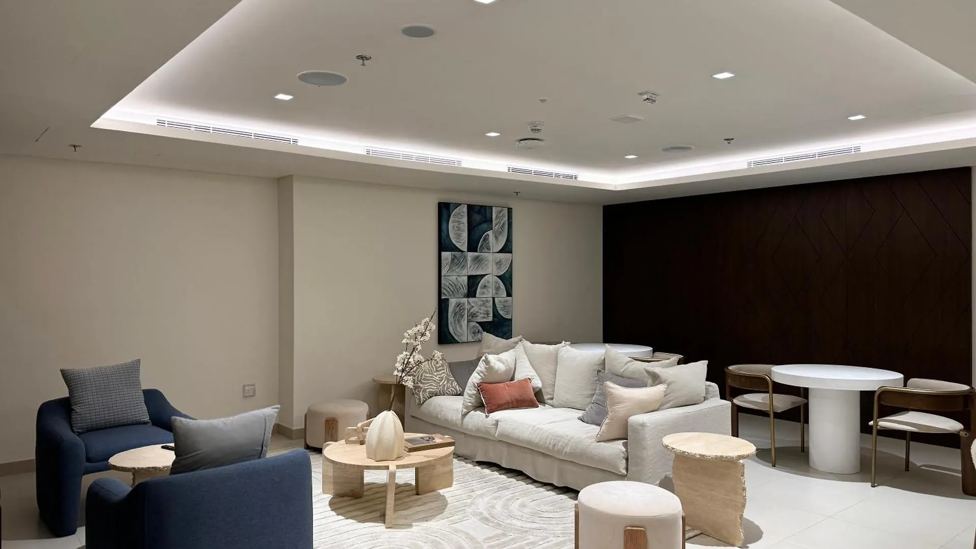 Apartment Luxury 2-Bedroom Apt With Spectacular Sea Views Dubai